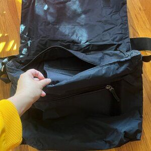 Vintage  Black Banana Republic Mens Messenger Bag